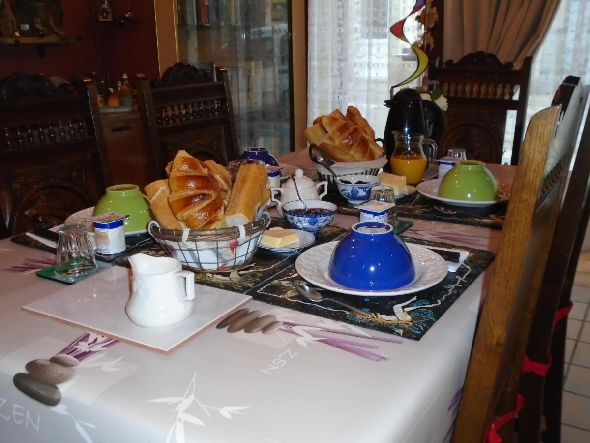 La Mare Aux Fees Bed & Breakfast Huelgoat Exterior foto